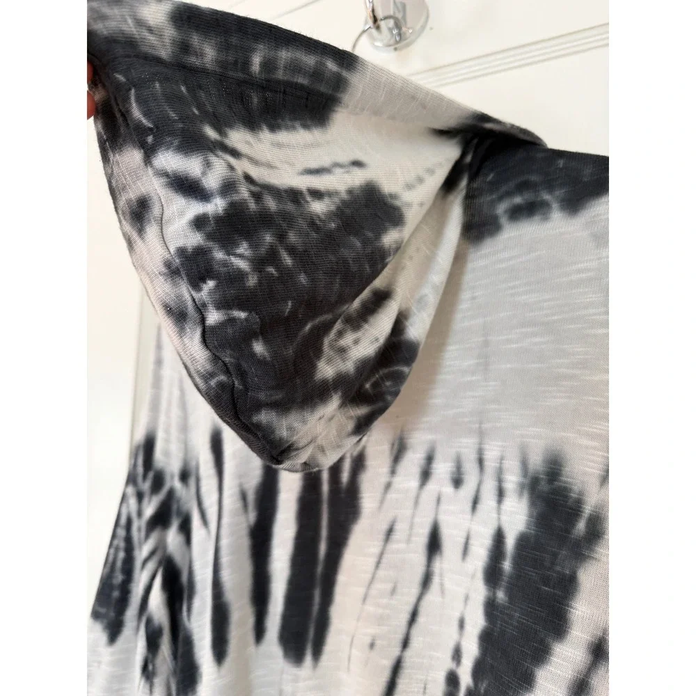 XCVI Tie Dye Hooded Cardigan M Black Gray Open Front Boho Asymmetrical Lagenlook